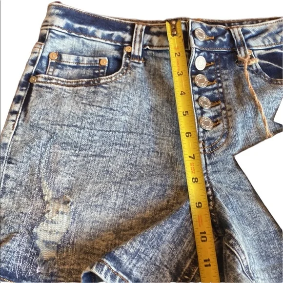 Indigo Rein Distressed Jean Shorts - Picture 10 of 14